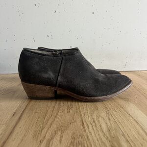 Alberto Fermani dark grey Suede Ankle Booties shoes Sz 37.5 Women’s western boho
